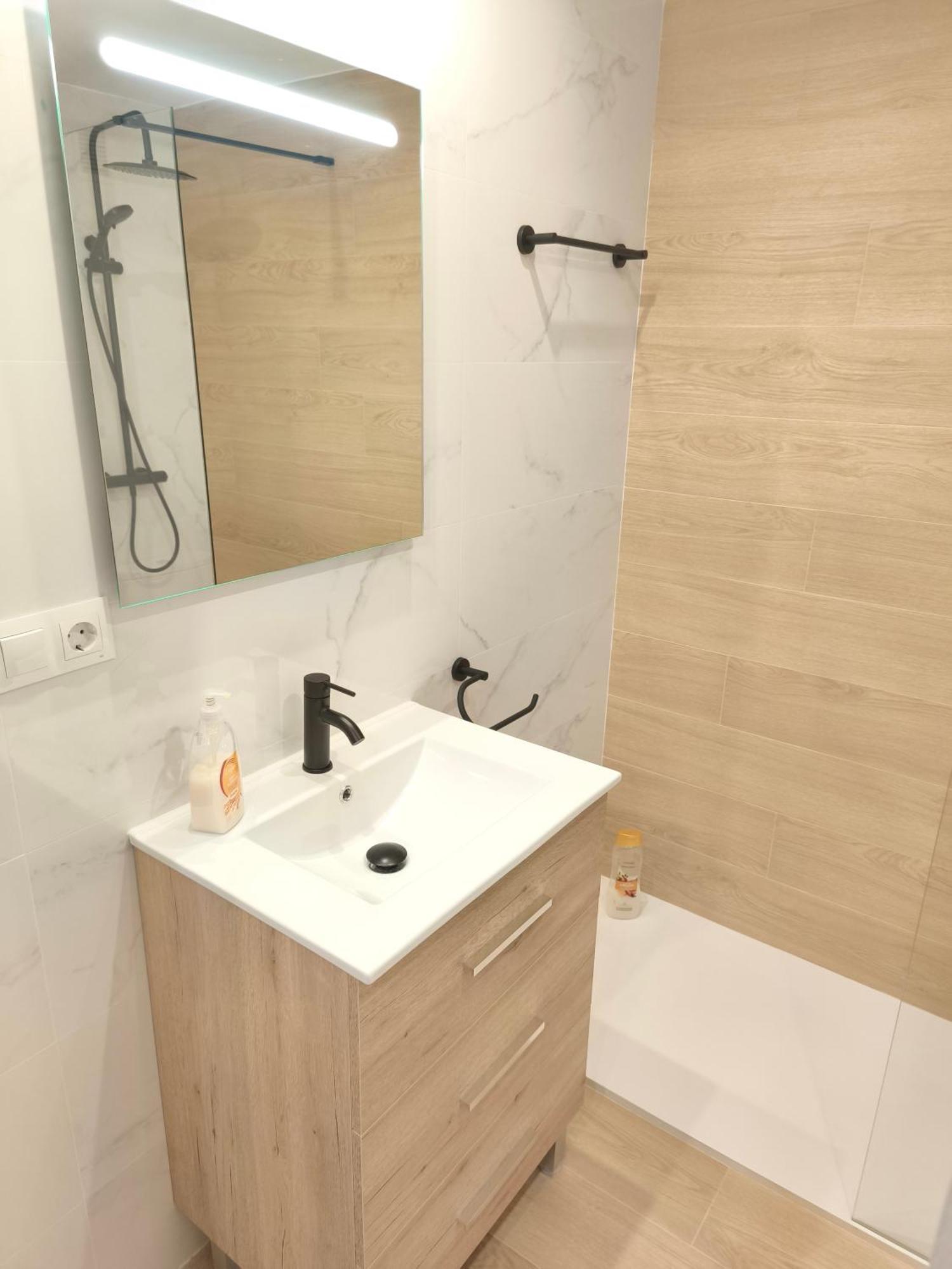 Santander, Calle Isaac Peral 6 Екстер'єр фото